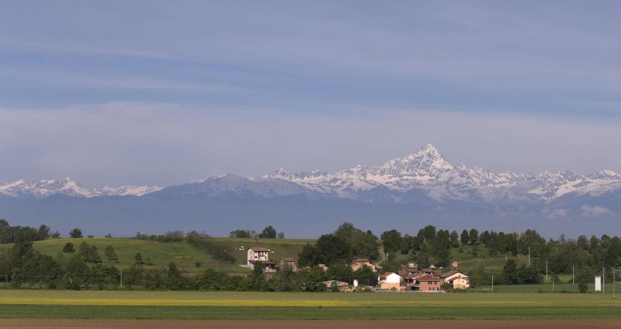 B&B Hotel Cherasco Langhe Eksteriør bilde
